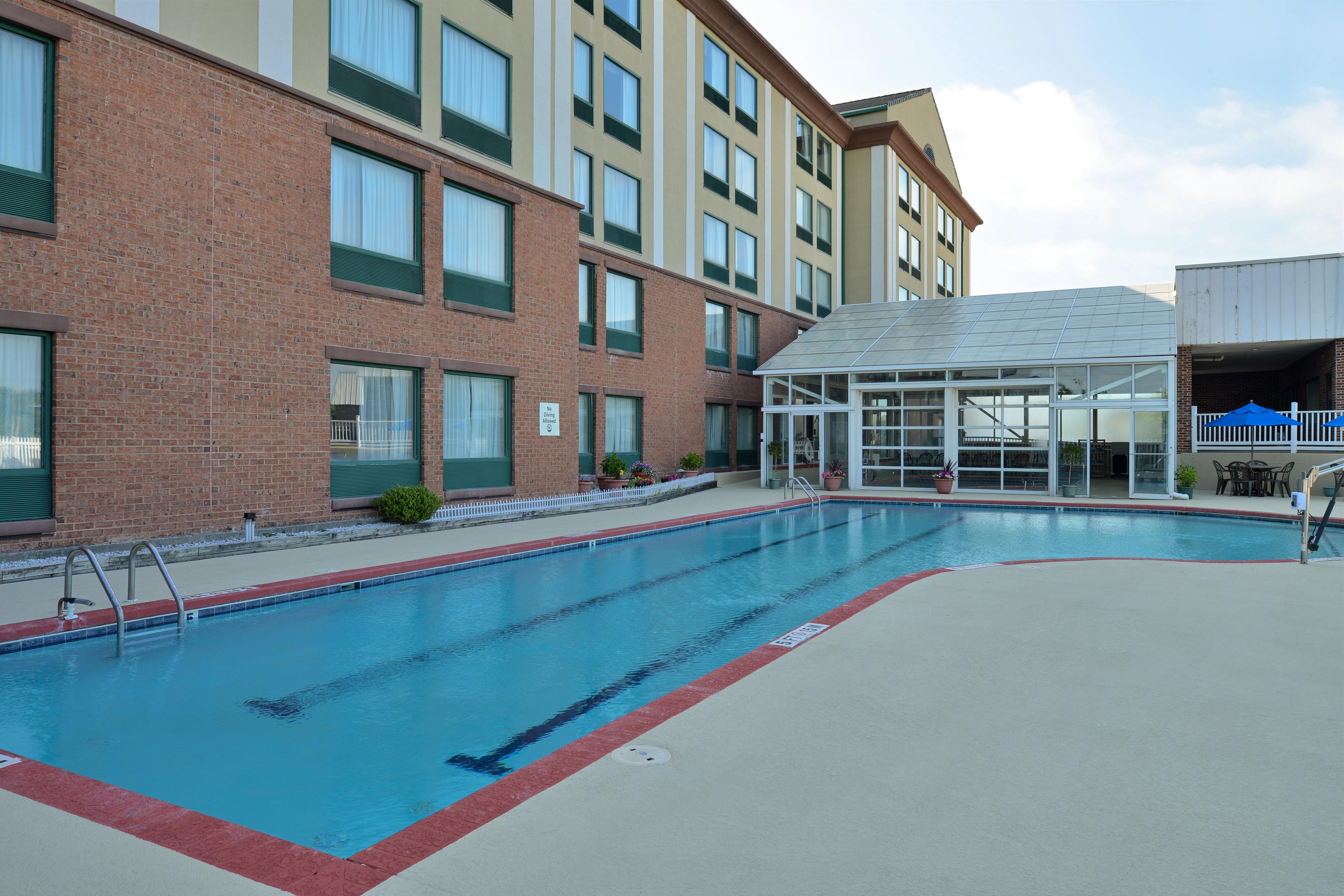 Holiday Inn Express & Suites - Ocean City, An Ihg Hotel Exterior photo