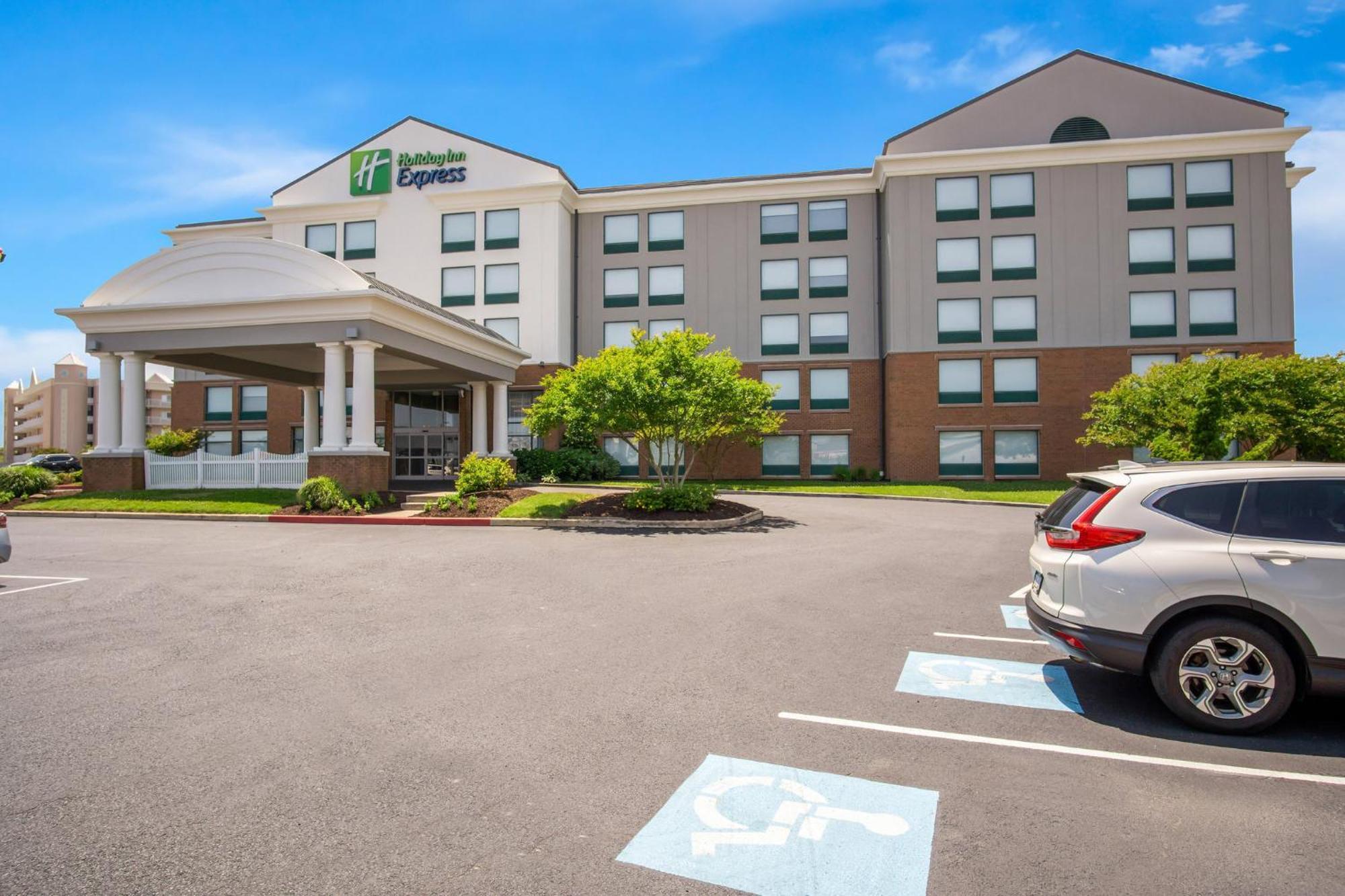 Holiday Inn Express & Suites - Ocean City, An Ihg Hotel Exterior photo